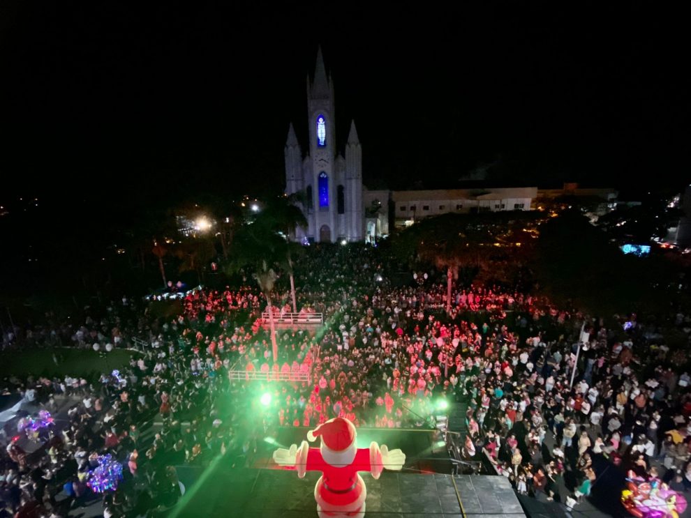 cocal luz 2021 em uma noite de magia esta oficialmente aberta a programacao natalina whatsapp image 2021 11 28 at 21.50.17