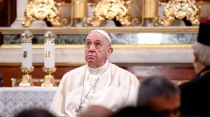 papa diz que jovens estao nas redes sociais mas sao pouco sociaveis papa grecia