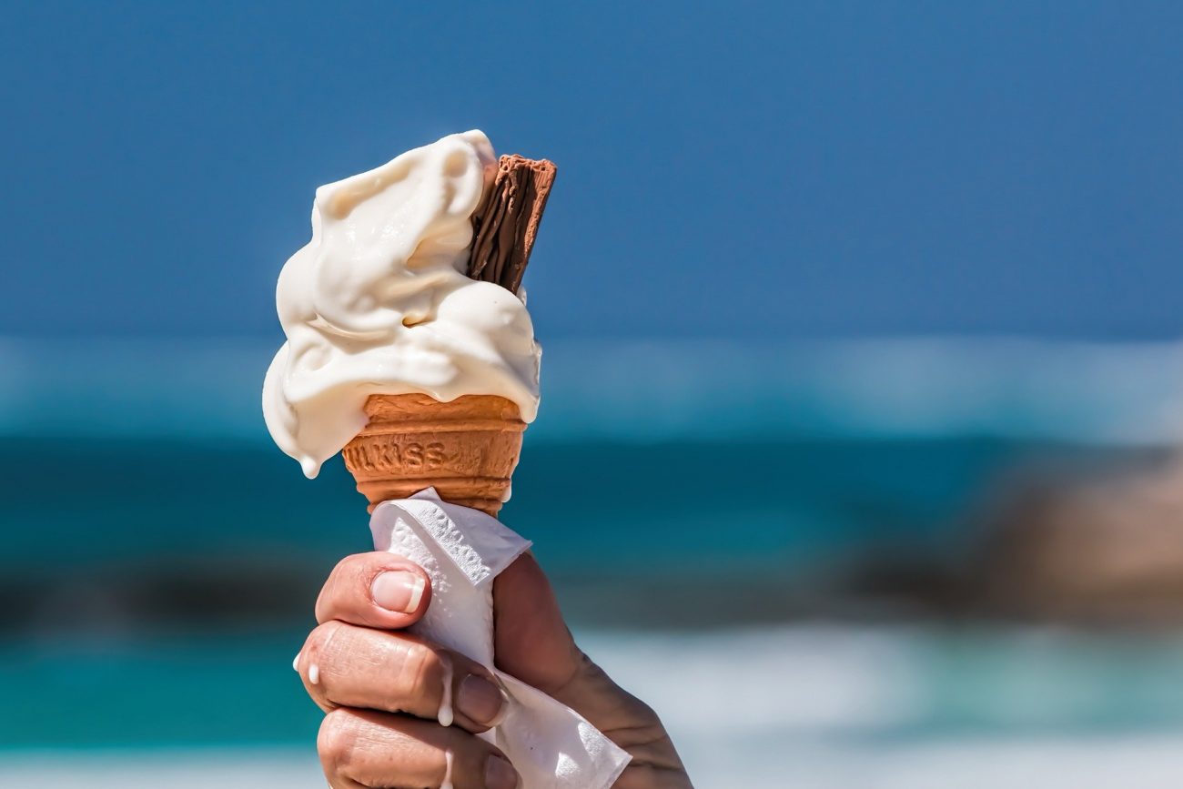 verao comeca nesta terca feira no brasil ice cream ga6e4bf567 1920