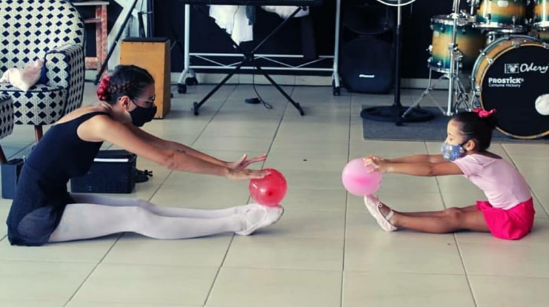 inscricoes abertas para as aulas de bale na escola de teatro jonatas joao teatro jonatas joao esta com aulas de bale gratuitas