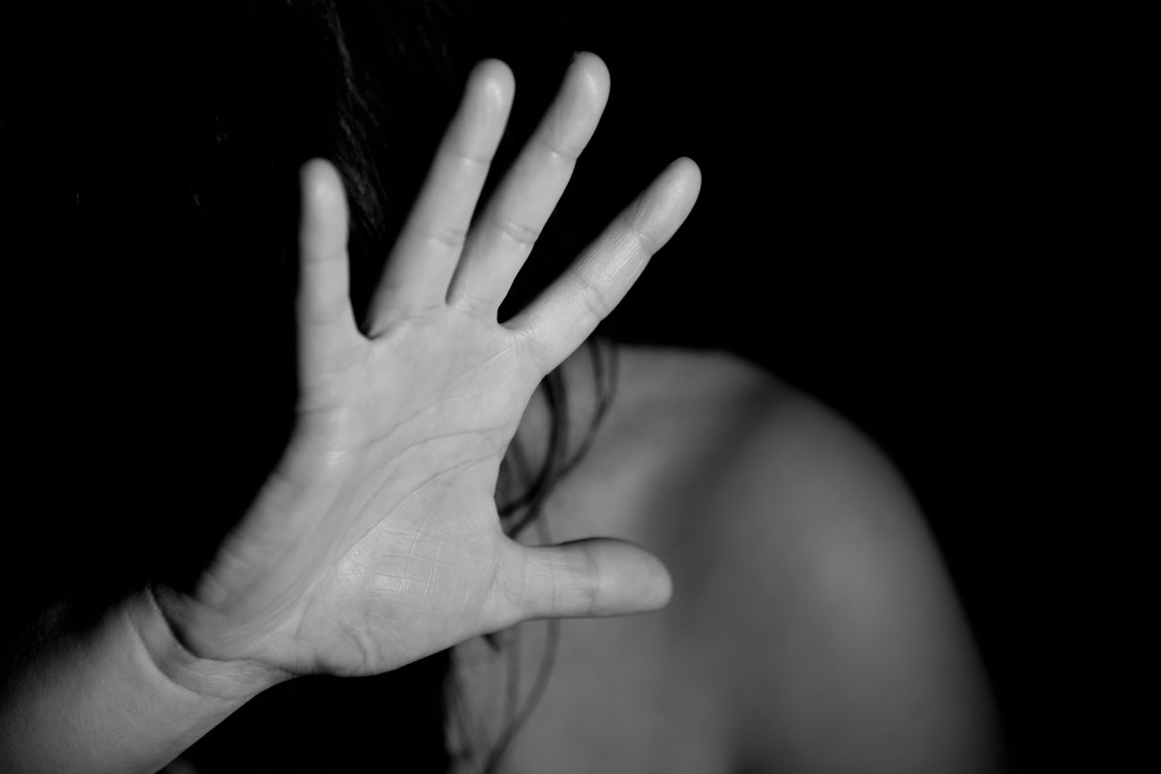 hand g6145cff53 1920