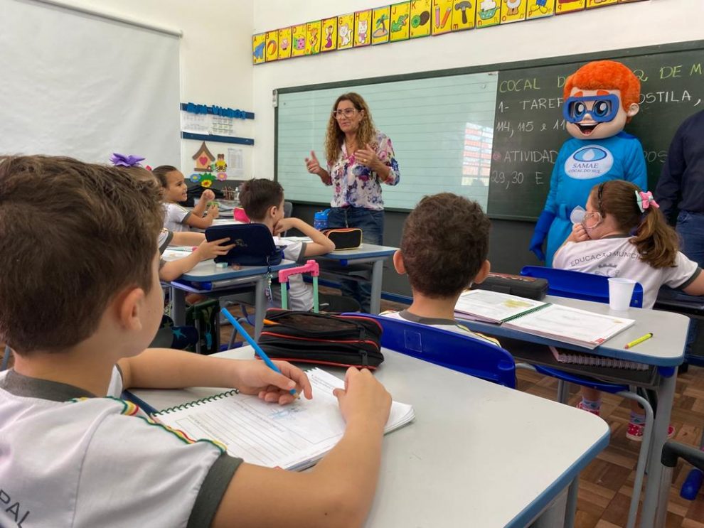 strongsamae premiara alunos com bicicletas em concurso realizado nas escolasstrong 14.51.28