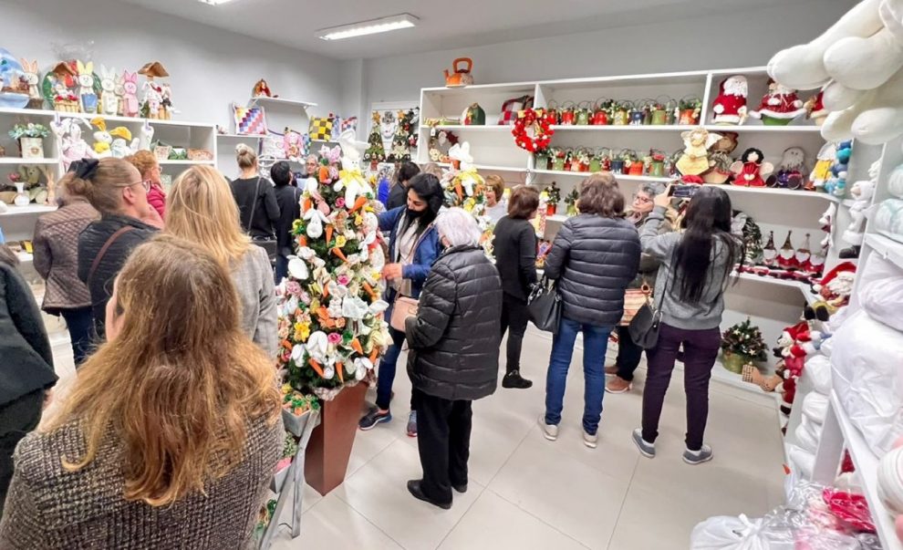 grupos de maes e idosos de urussanga visitam coopercocal e associacao cocal arte whatsapp image 2022 07 12 at 14.18.40
