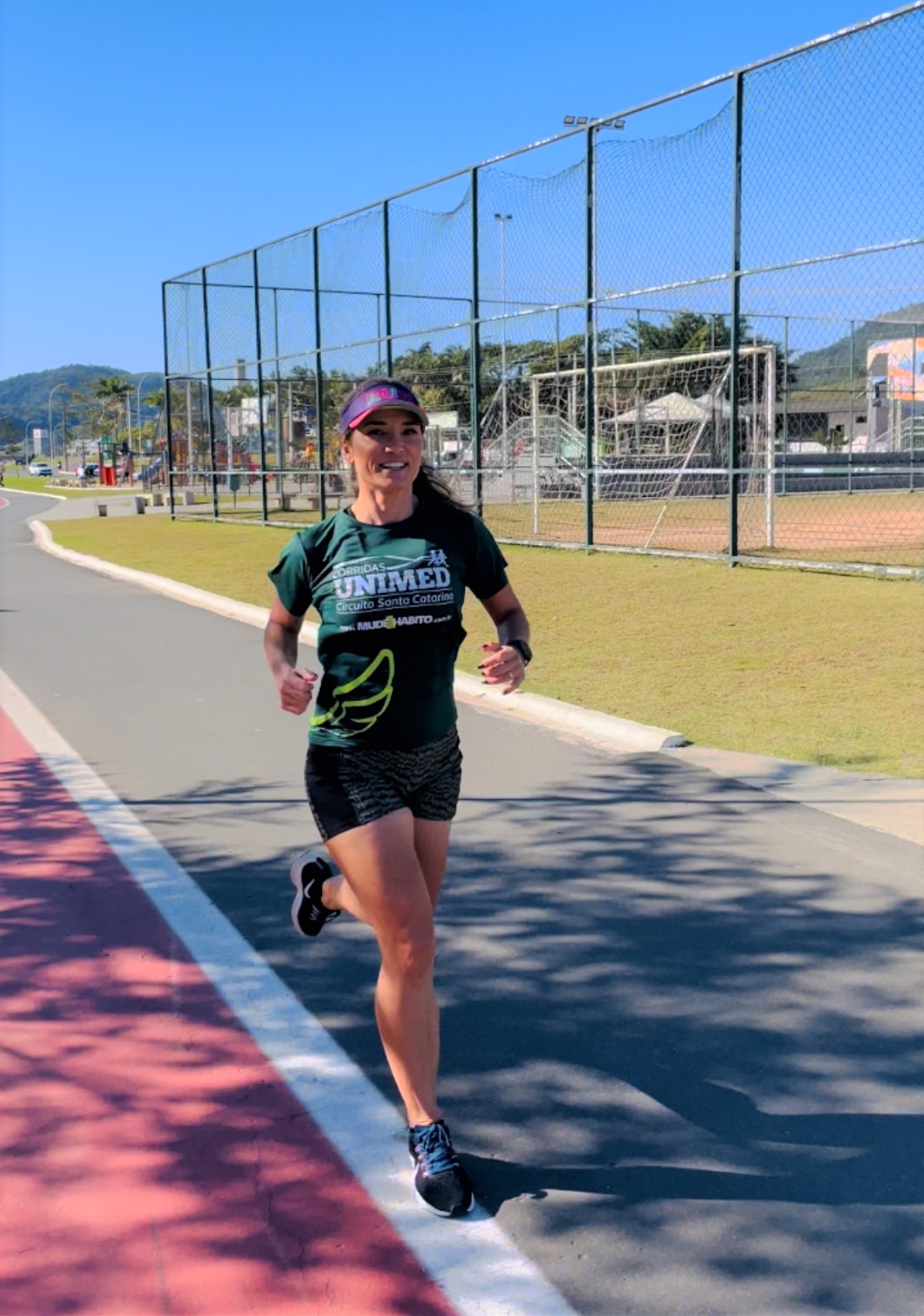 strongcircuito de corridas unimed sc etapa de criciuma distribuira mais de r 30 mil em premiacaostrong mell porto embaixadora circuito de corridas unimed sc