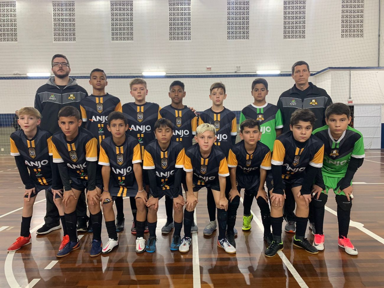 strongcocal do sul estreia no regional anjos do futsalunescstrong 18 at 11.26.54