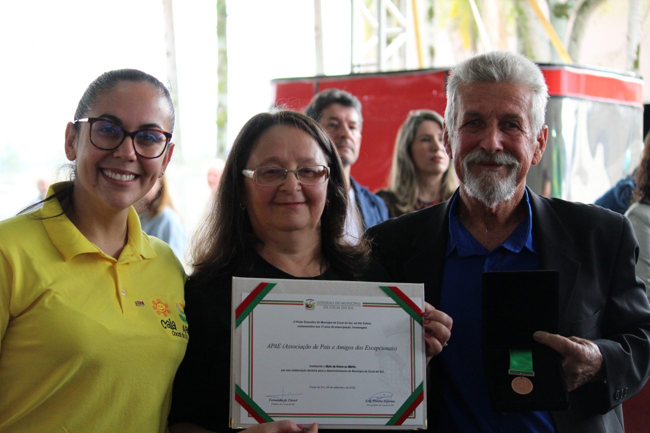 apae cocal do sul recebe titulo de honra ao merito cocalfest segunda de manha 26 por ana 122