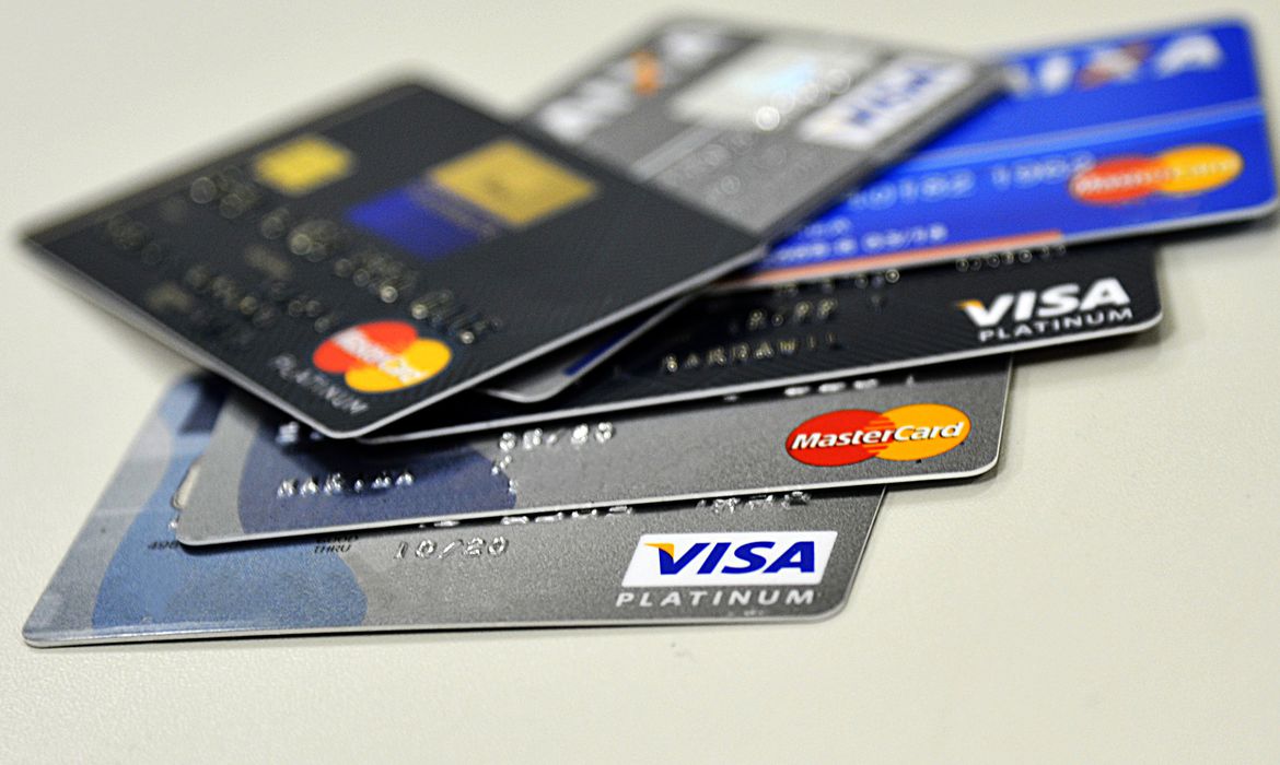 cartoes lideraram forma de pagamento em 2021 com participacao de 51 cataoes credito