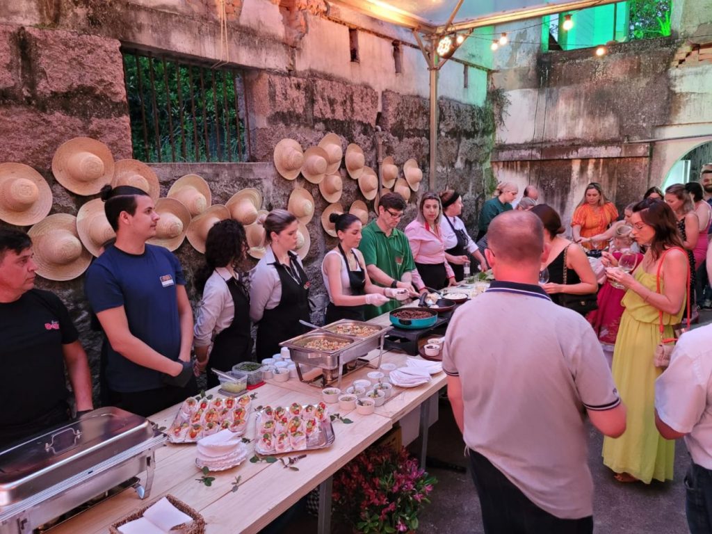 emstrongmusica cultura e um lugar historico marcam o pre lancamento do festival enogastronomico de urussanganbspstrongem pre lancamento por ana paula nesi 9