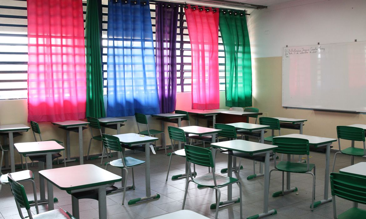 novo governonbsptera como desafio recompor orcamento da educacao rvsa abr 1409210335