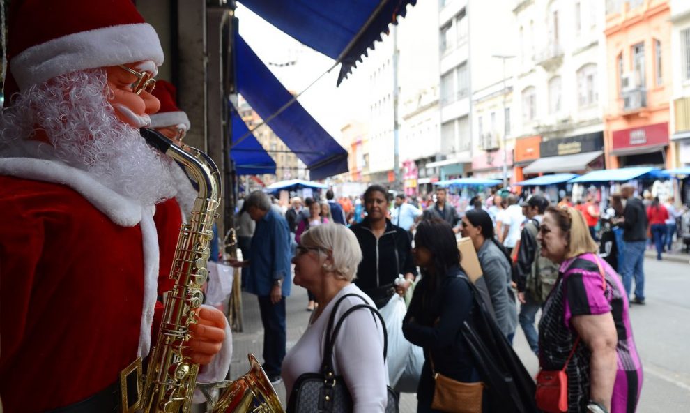 procon orienta consumidores sobre trocas de presentes de natal 1056937 editebc 03756