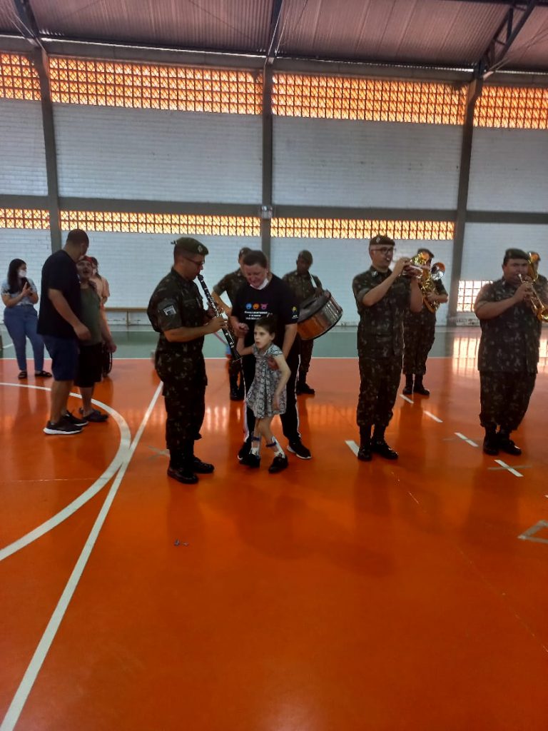 strongbanda do 28o gac leva musica e alegria para os alunos da apae cocal do sulnbspstrong 28o gac na apae cocal divulgacao 3