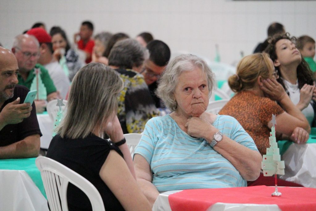 strongbrdiversao e uniao marcam festa de natal da apae cocal do sulnbspnbspstrong img 4005