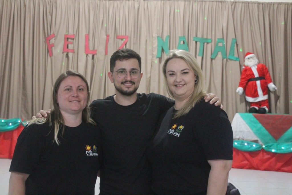 strongbrdiversao e uniao marcam festa de natal da apae cocal do sulnbspnbspstrong img 4029