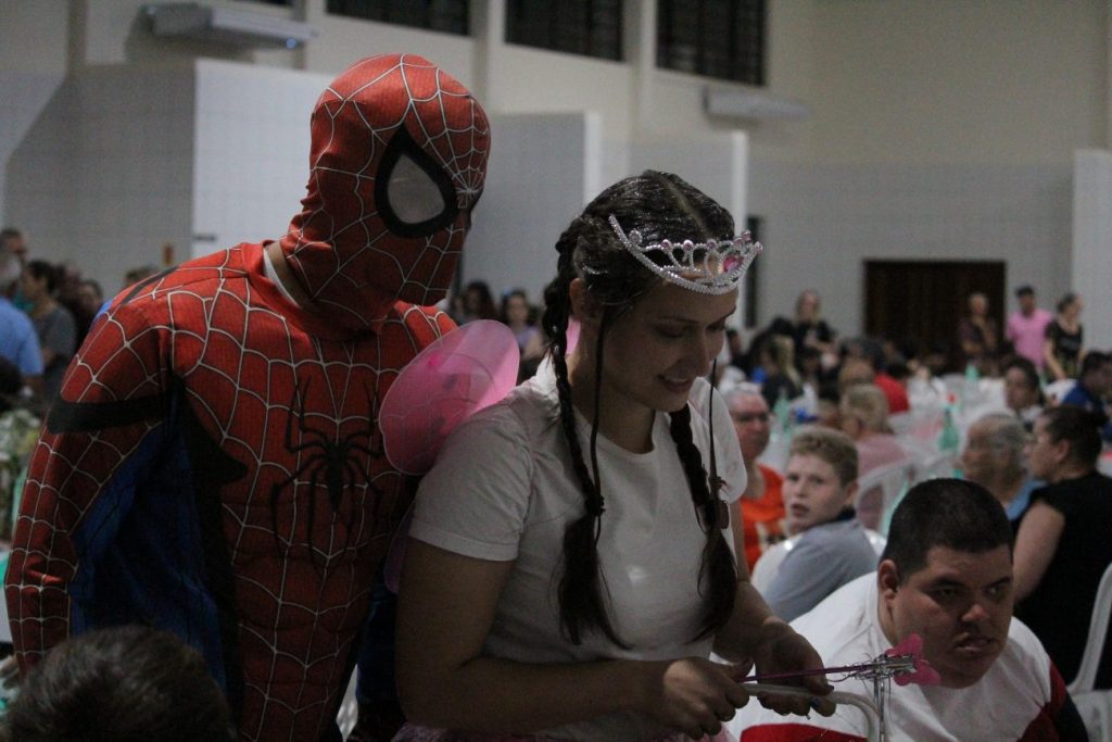 strongbrdiversao e uniao marcam festa de natal da apae cocal do sulnbspnbspstrong img 4204