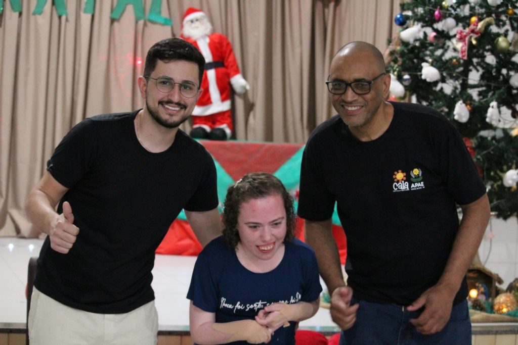 strongbrdiversao e uniao marcam festa de natal da apae cocal do sulnbspnbspstrong img 4223