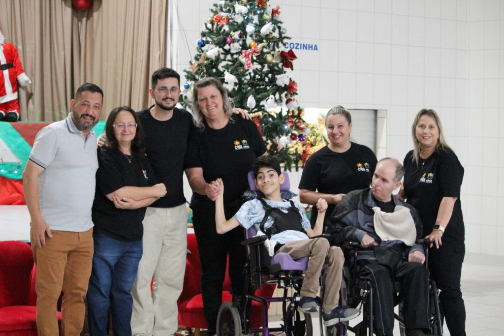 strongbrdiversao e uniao marcam festa de natal da apae cocal do sulnbspnbspstrong img 4236
