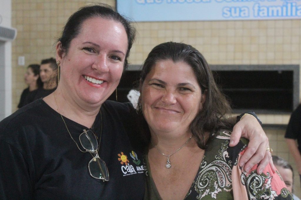 strongbrdiversao e uniao marcam festa de natal da apae cocal do sulnbspnbspstrong img 4377