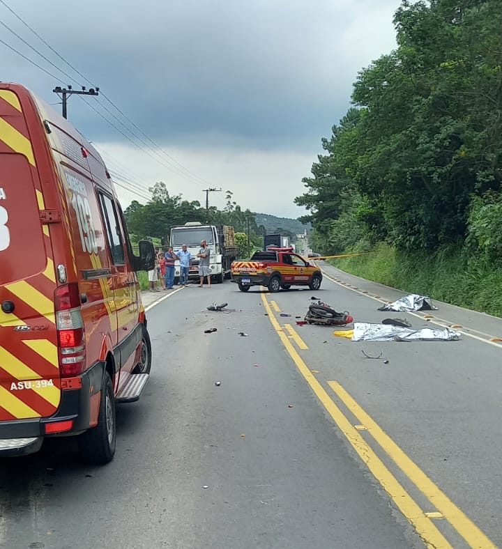 acidente deixa dois mortos na sc 108 em urussanga whatsapp image 2023 01 16 at 15.49.22 e1673895787228