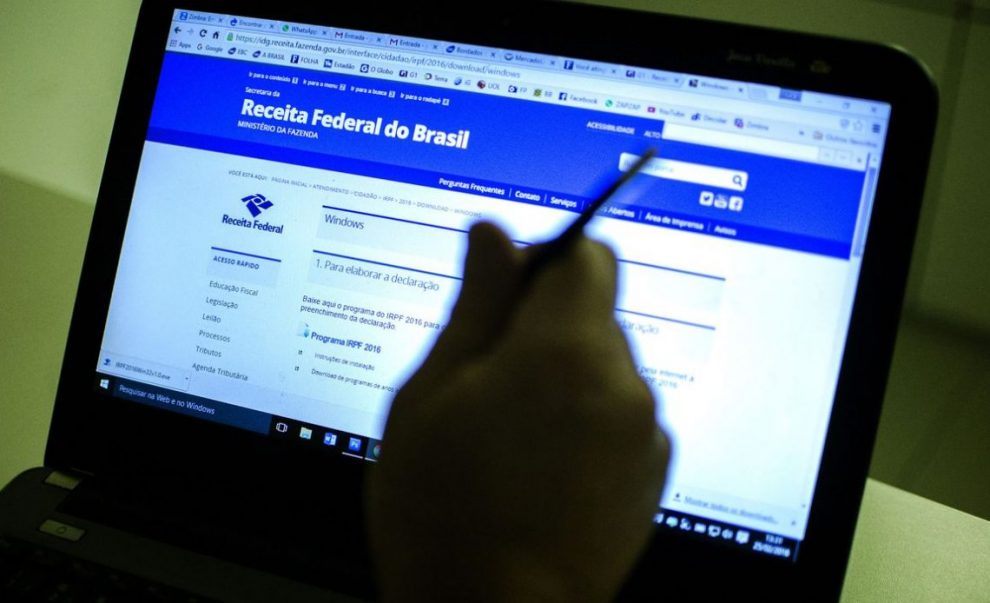 especialista da dicas para contribuintes que vao pagar imposto de renda ipva e iptu nos primeiros meses do ano marcelocamargo