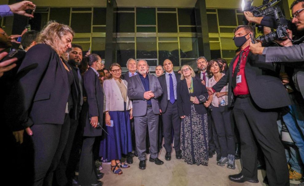lula e governadores atravessam a praca dos tres poderes e vao ao stf fmeu a x0aecf94