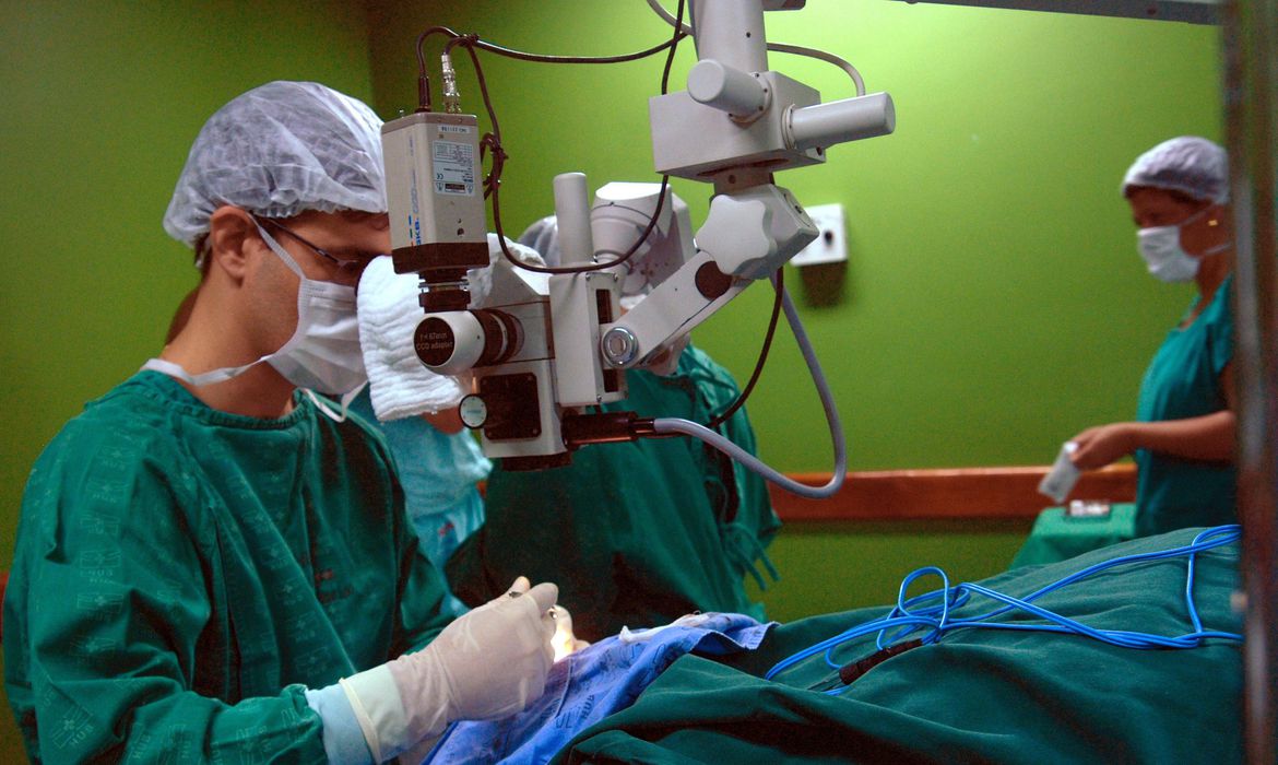ministerio da saude anuncia programa de r 600 milhoes para diminuir filas de cirurgias eletivas exames e consultas especializadas cirurgia
