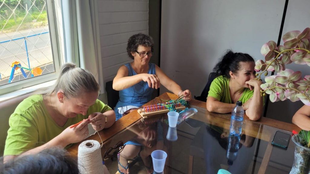 clube de maes peregrina retorna as atividades na apae cocal do sul clube de maes peregrina por ana paula nesi 3