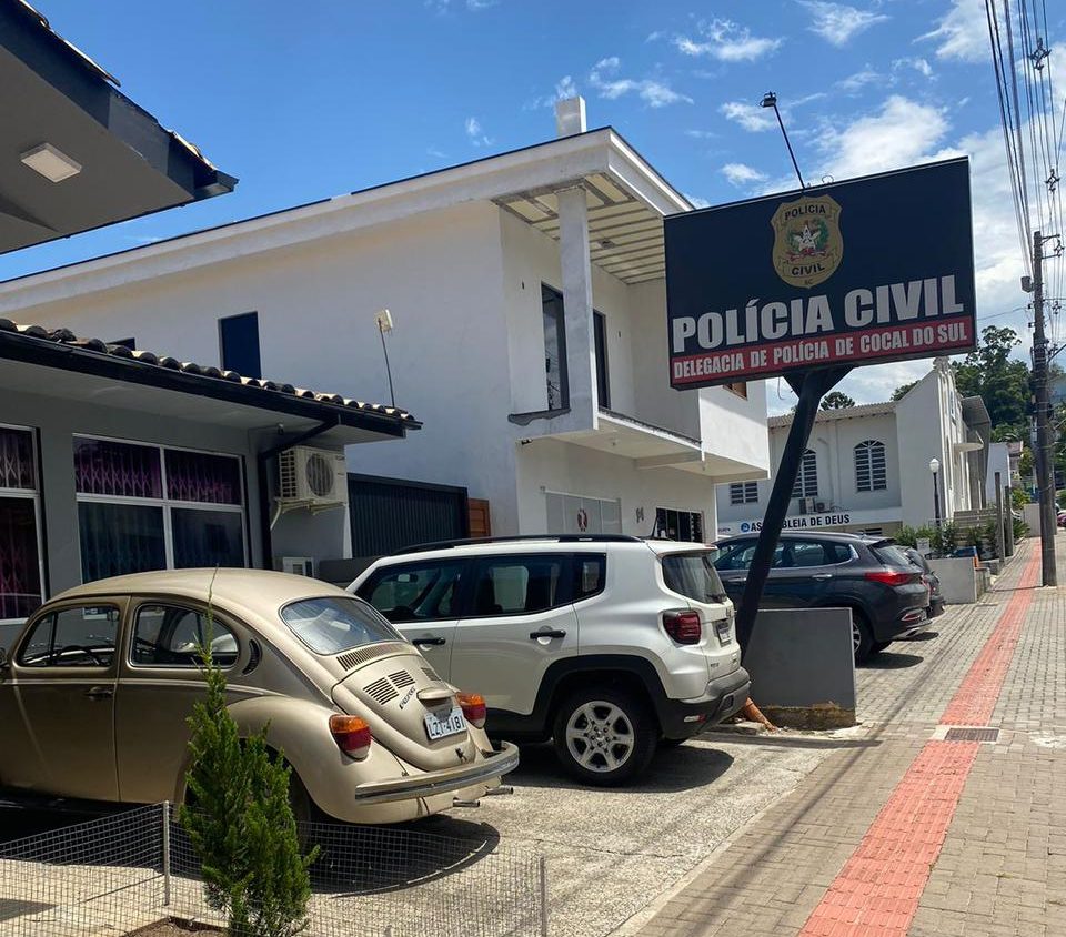 homem vai ate delegacia para prestar depoimento e acaba preso em cocal do sul whatsapp image 2023 02 14 at 13.57.11 e1676394956716