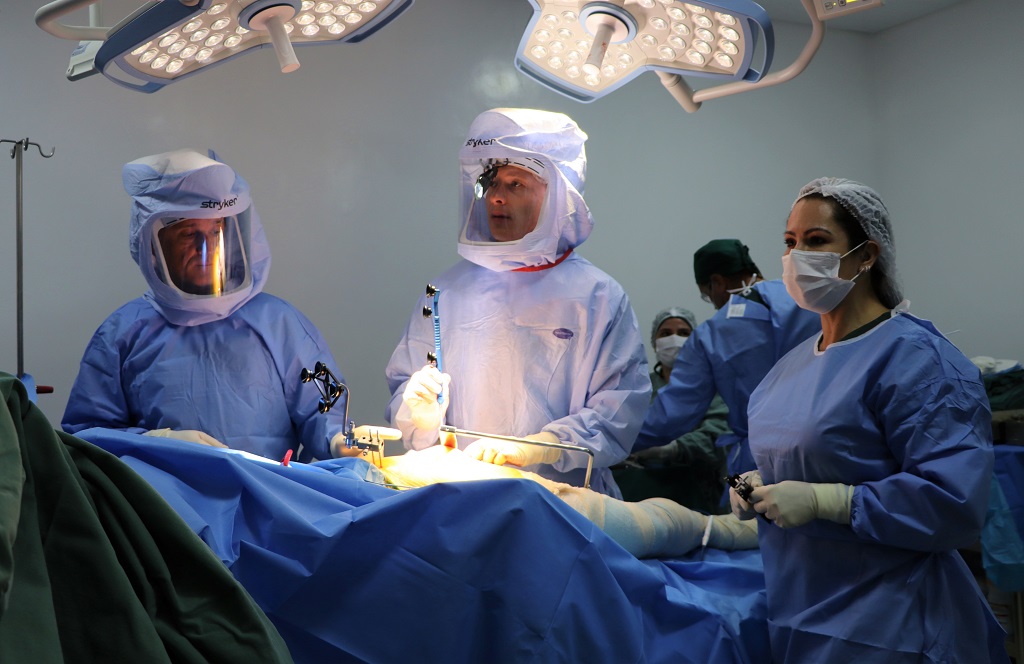 strongunimed criciuma adquire primeiro robo para cirurgia ortopedica de scstrong ortopedia unimed robo mako 3