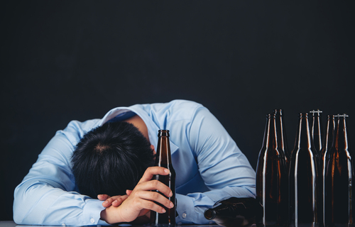 transtornos ligados ao uso de alcool e outras drogas matam 11 mil por ano b6ddb1640e40bdd68db56d48e7164c4813c0819bad11420b1fe7db253f4a5ce3 3
