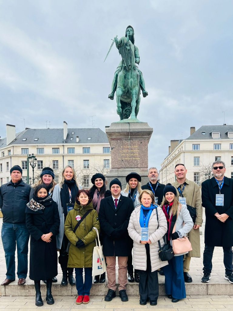 unibave visita orleans na franca franca unibave 15