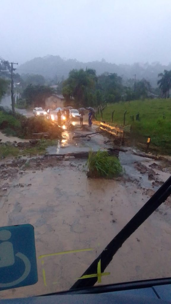 strongdefesa civil de urussanga trabalha para atender ocorrencias causadas pela forte chuvastrong ocorrencias chuva urussanga divulgacao 1