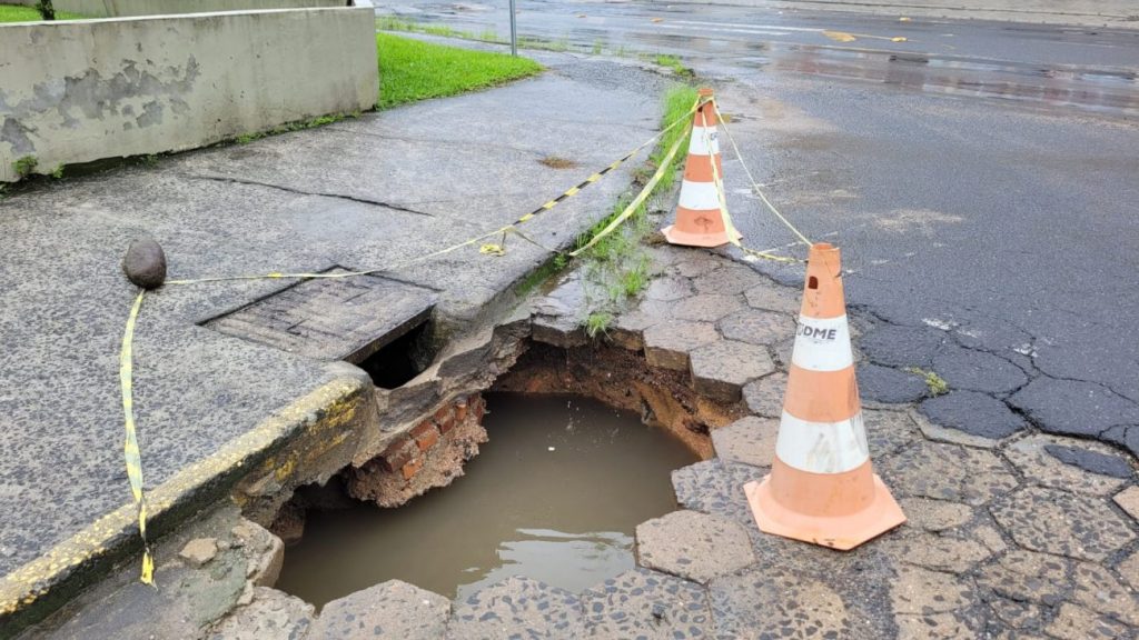 strongdefesa civil de urussanga trabalha para atender ocorrencias causadas pela forte chuvastrong whatsapp image 2023 03 06 at 11.15.56