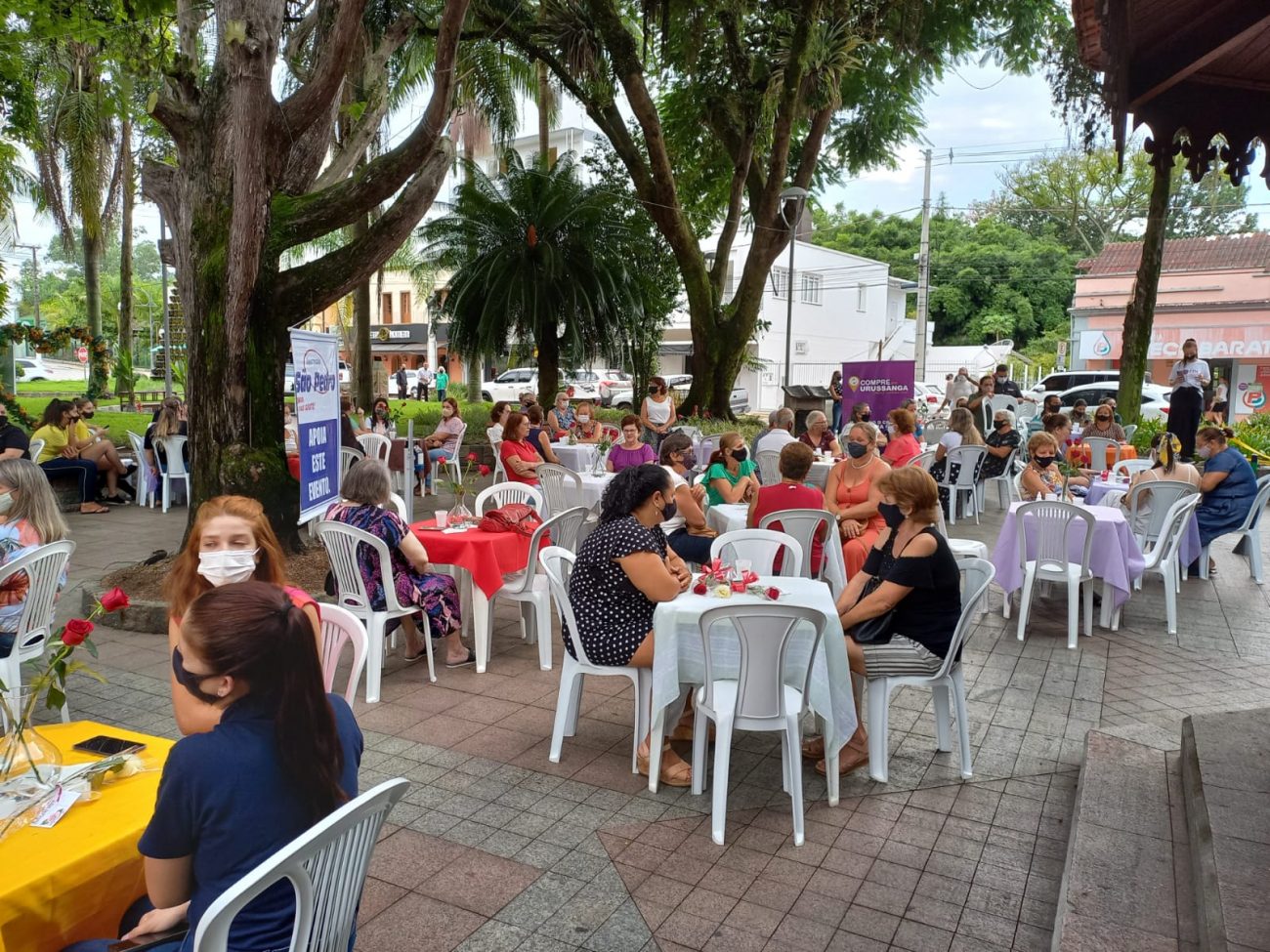 strongemcafe da anita sera realizado no dia internacional da mulher em urussangaemstrong whatsapp image 2022 03 08 at 08.35.13 1