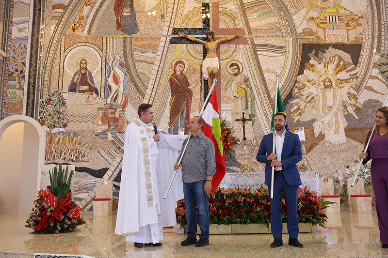 jorginho mello participa da festa da misericordia no sul do estado 52822137998 007fc8108c c