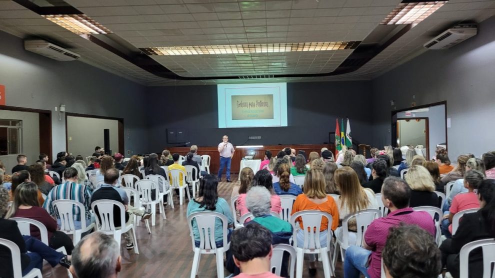 palestra abertura conhecer para pertencer por ana paula nesi 7