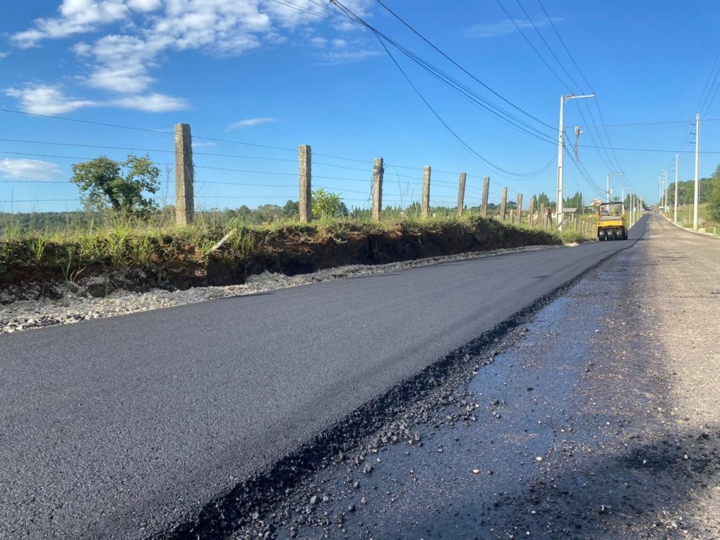 prefeitura inicia obras de pavimentacao na linha ferreira pontes img 20230413 wa0001