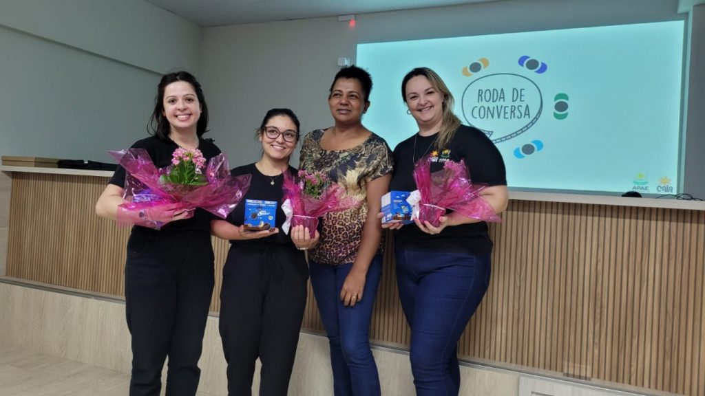 profissionais da saude de cocal do sul recebem palestra sobre atendimento a pessoa com deficiencia palestra saude cocal apae por ana paula nesi 5