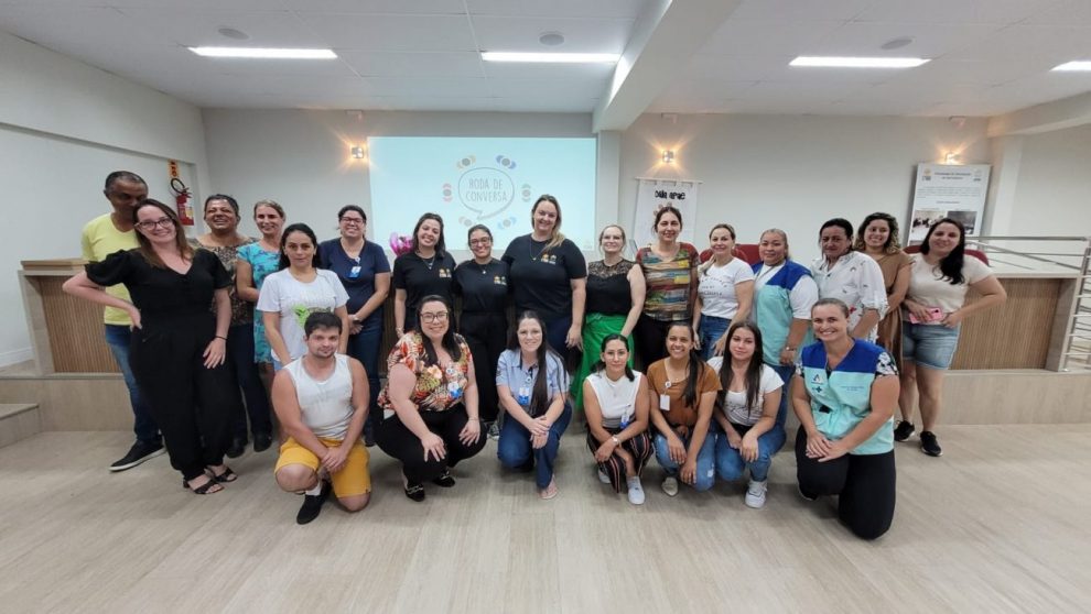 profissionais da saude de cocal do sul recebem palestra sobre atendimento a pessoa com deficiencia palestra saude cocal apae por ana paula nesi 6