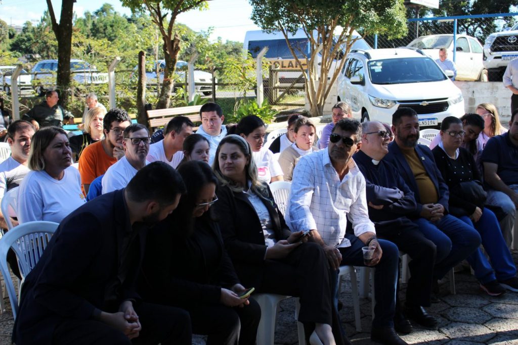 com a presenca da presidente da fcee apae cocal do sul inaugura projetos e benfeitorias inuaguracao apae fcee por ana paula nesi 14