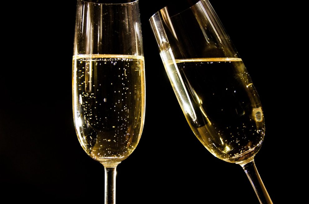 espumante pode ser apreciado de diferentes formas e combina com ocasioes que vao alem das festas e comemoracoes sparkling wine g775bff23d 1280