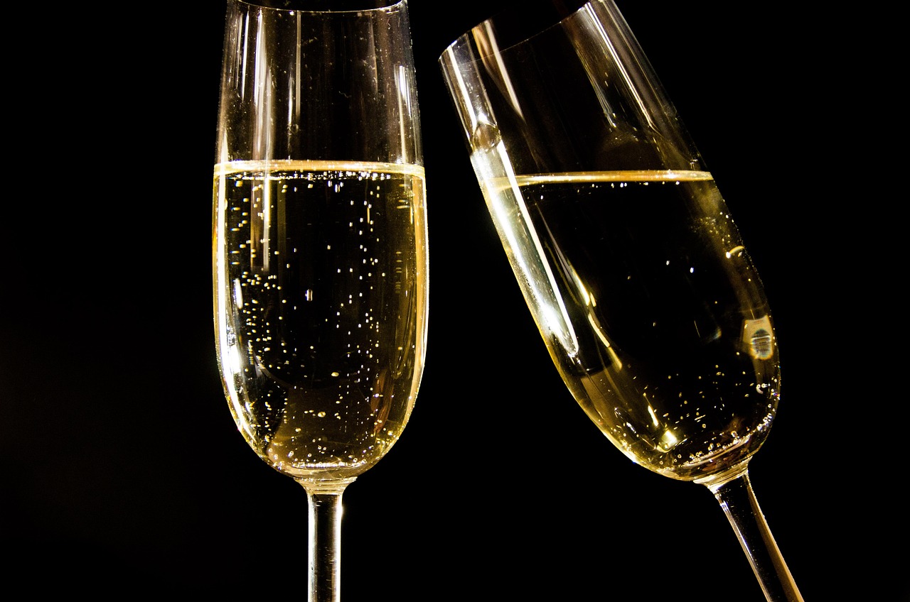 espumante pode ser apreciado de diferentes formas e combina com ocasioes que vao alem das festas e comemoracoes sparkling wine g775bff23d 1280