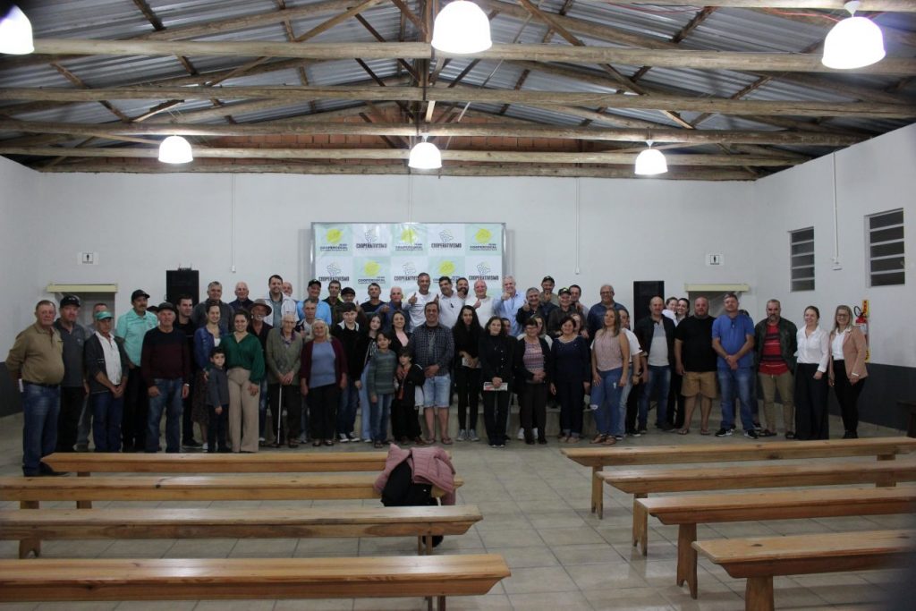 comunidade de belvedere recebe iluminacao publica de led img 8444