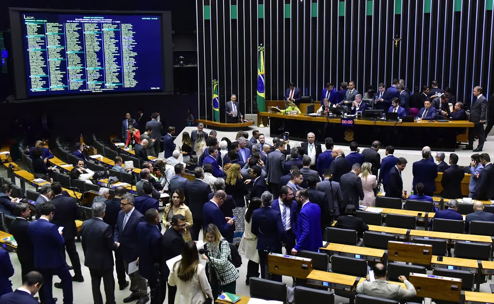 camara dos deputados aprova pec da reforma tributaria em dois turnos whatsapp image 2023 07 07 at 03.05.24