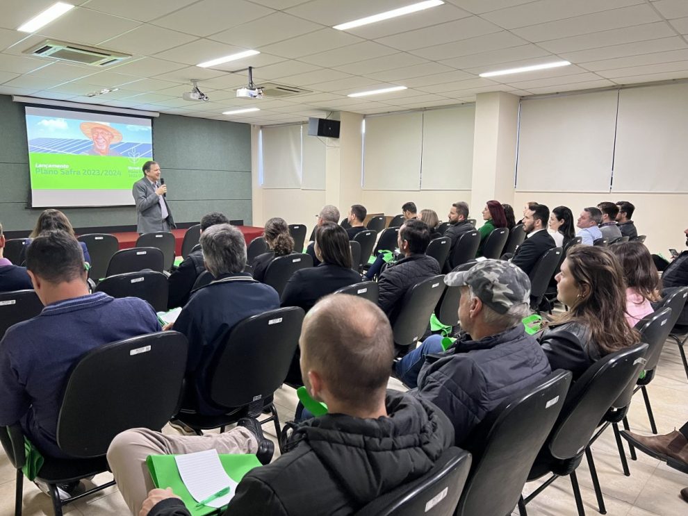 evento de lancamento do plano safra no sul catarinense reuniu engenheiros agronomos e entidades ligadas ao agro na acic
