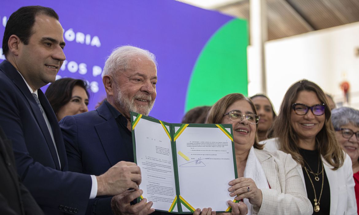 governo abre canal de denuncia para desigualdade salarial de genero ja 4914