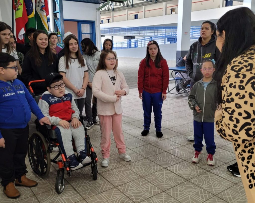 intercambio da prevencao acao realiza atividades colaborativas entre alunos da apae e escola municipal intercambio da prevencao matutino divulgacao 9