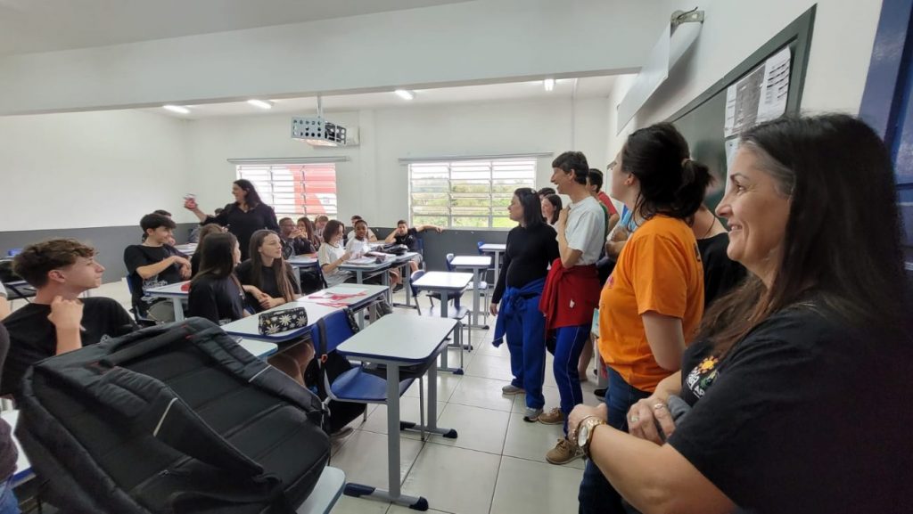 intercambio da prevencao acao realiza atividades colaborativas entre alunos da apae e escola municipal intercambio da prevencao vespertino por ana paula nesi 6