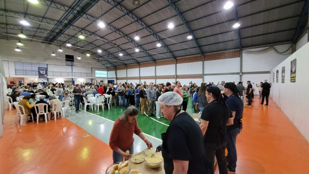 sucesso marca o 12o sopao do chico promovido pela apae cocal do sul 20230811 201102