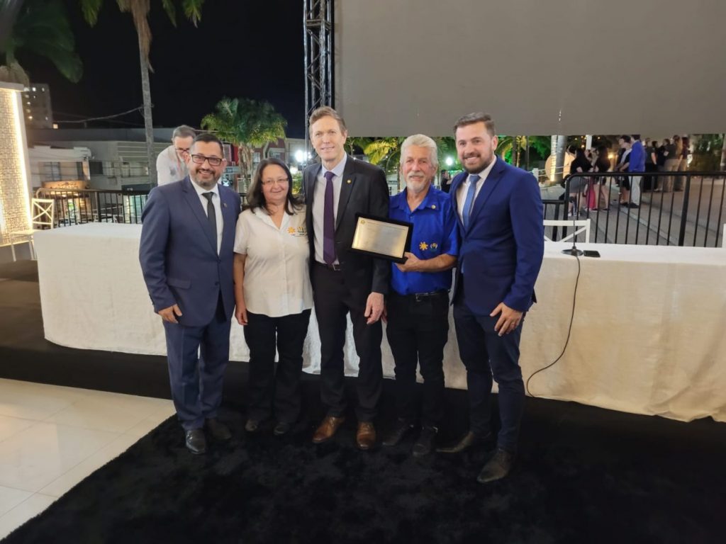 apae cocal do sul e homenageada em sessao solene promovida pela alesc homenagem alesc por michelle lebarbenchon