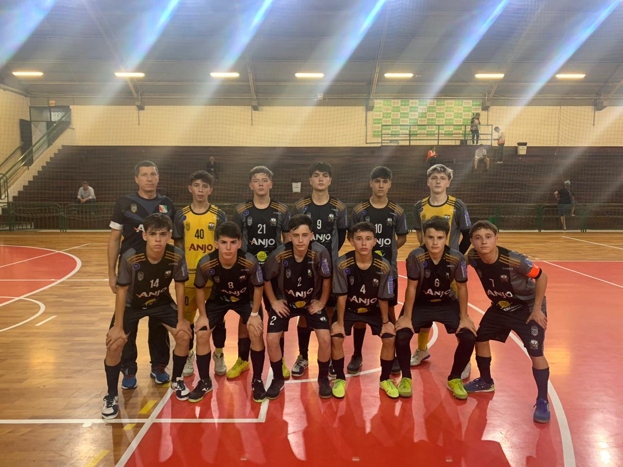 equipe sub 15 de cocal do sulanjo futsal a um empate da semifinal do campeonato estadual anjosdofutsal cocaldosul out23